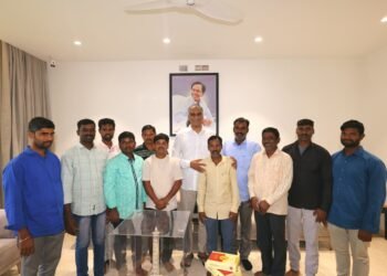 Hello Telugu - Harish Rao Strong Efforts