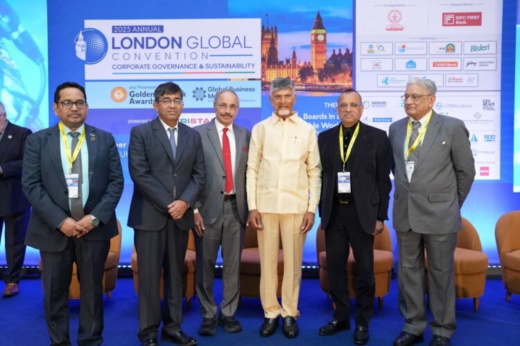 Hello Telugu - CM Chandrababu Interesting Comments on Modi