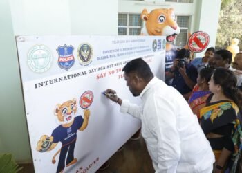 Hello Telugu - Adluri Lakshman Interesting Comments