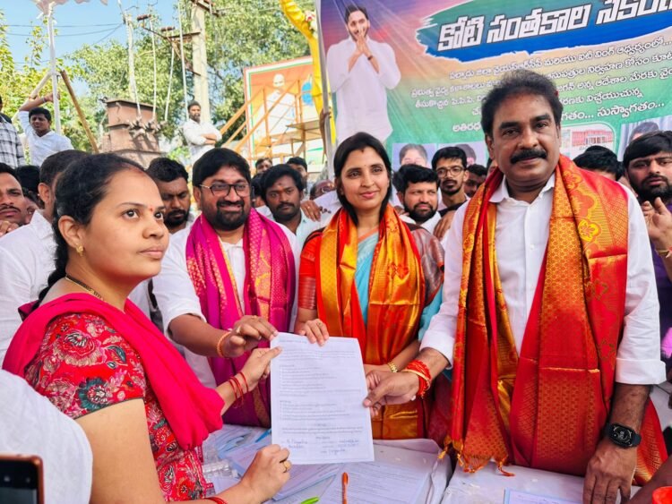 Hello Telugu - YSRCP Syamala Shocking Comments