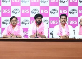 Hello Telugu - Balka Suman Shocking Comments on CM