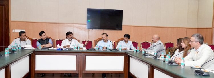 Hello Telugu - DY CM Bhatti Vikramarka Strong Request