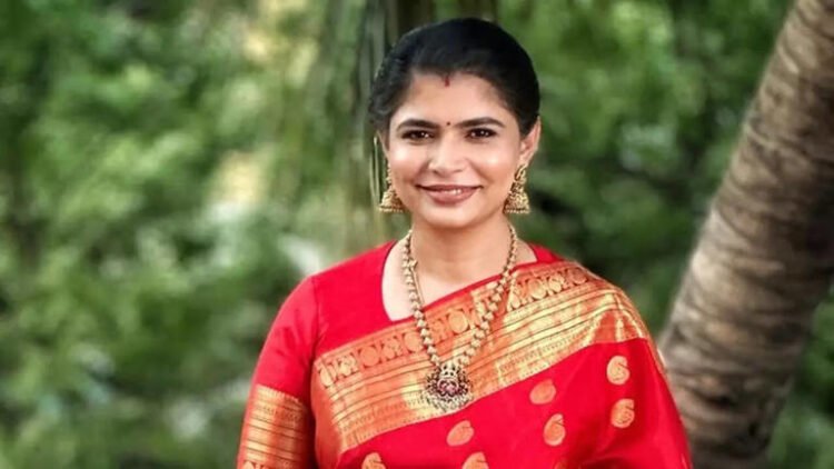 Hello Telugu - Singer Chinmayi Fired on Jani Master