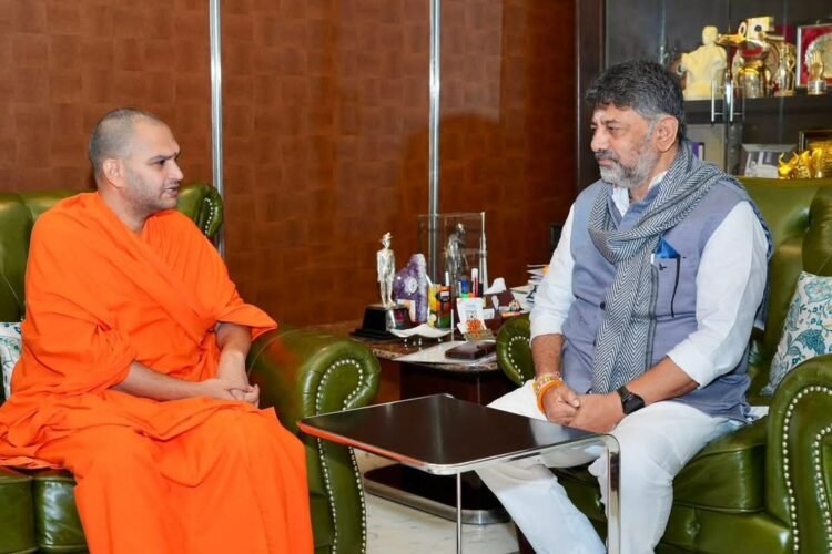 Hello Telugu - Sri Sri Sri Nanjavadootha Swami Strong Demand