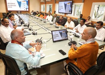 Hello Telugu - TTD EO Anil Kumar Interesting Update