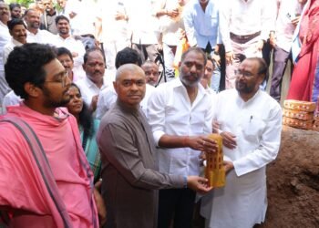 Hello Telugu - Minister Gottipati Ravi Interesting Update