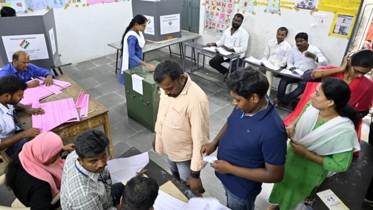 Hello Telugu - Jubilee Hills By Election Polling Sensational