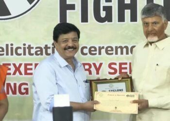 Hello Telugu - Minister Kandula Durgesh Interesting