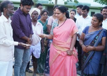 Hello Telugu - Kavitha Strong Demand