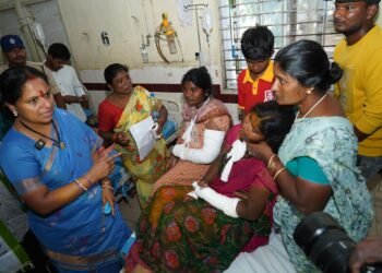 Hello Telugu - K Kavitha Fired on Telangana Govt