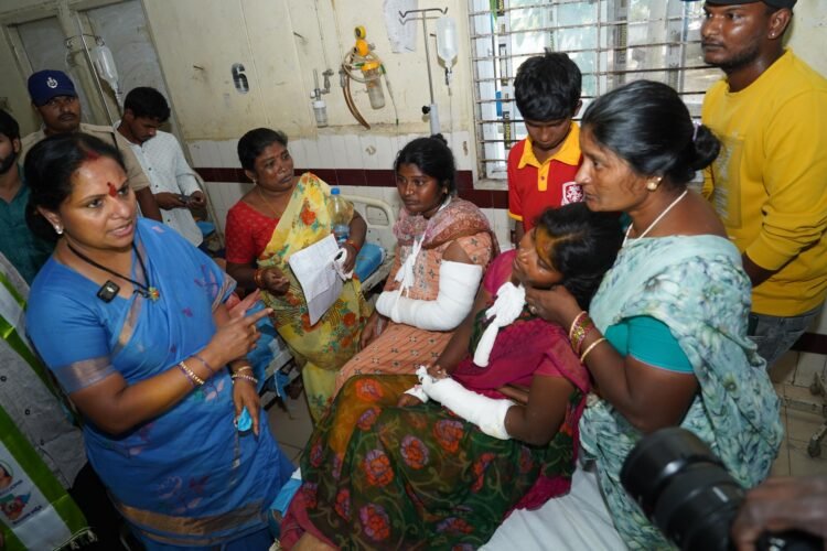 Hello Telugu - K Kavitha Fired on Telangana Govt