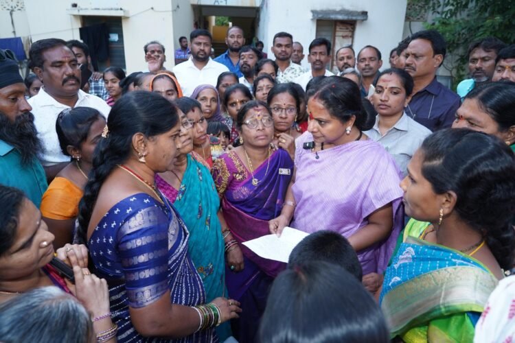 Hello Telugu - K Kavitha Fired on Congress Govt