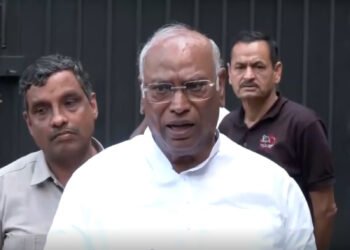 Hello Telugu - Mallikarjun Kharge Shocking Comments