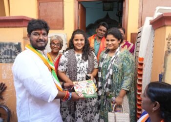 Hello Telugu - Naveen Yadav Sensational Comments