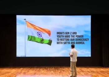 Hello Telugu - Rahul Gandhi Shocking Comments