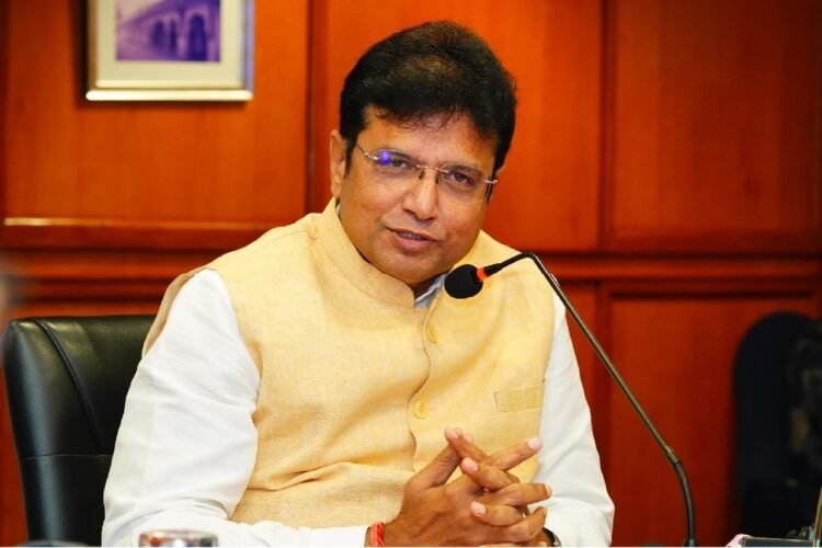 Hello Telugu - Minister Sridhar Babu Fired on KTR