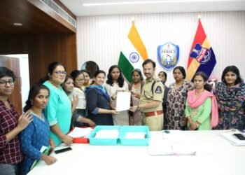 Hello Telugu - CP VC Sajjanar Huge Support