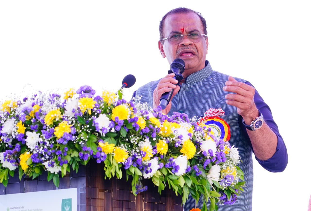 Hello Telugu - Minister Komatireddy Clear Instructions