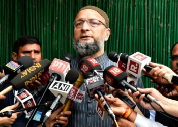 Hello Telugu - Owaisi Strong Focus on Saudi Arabia