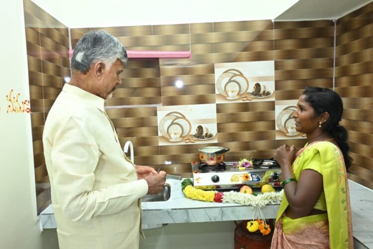 Hello Telugu - CM Chandrababu Interesting Comments