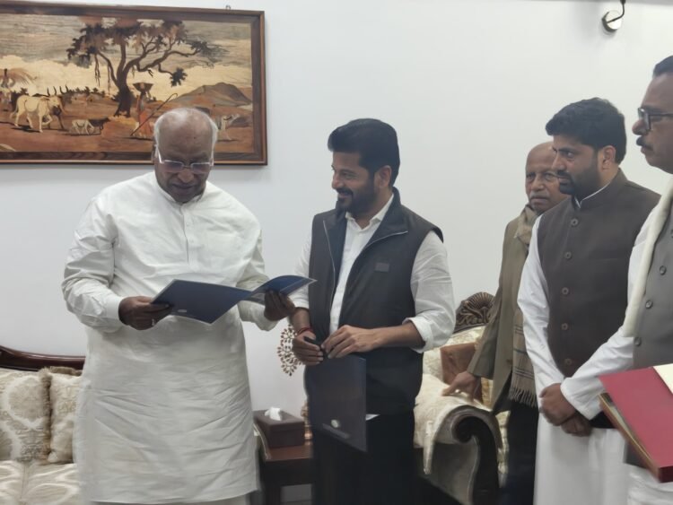 hellotelugu-CMRevanthReddy