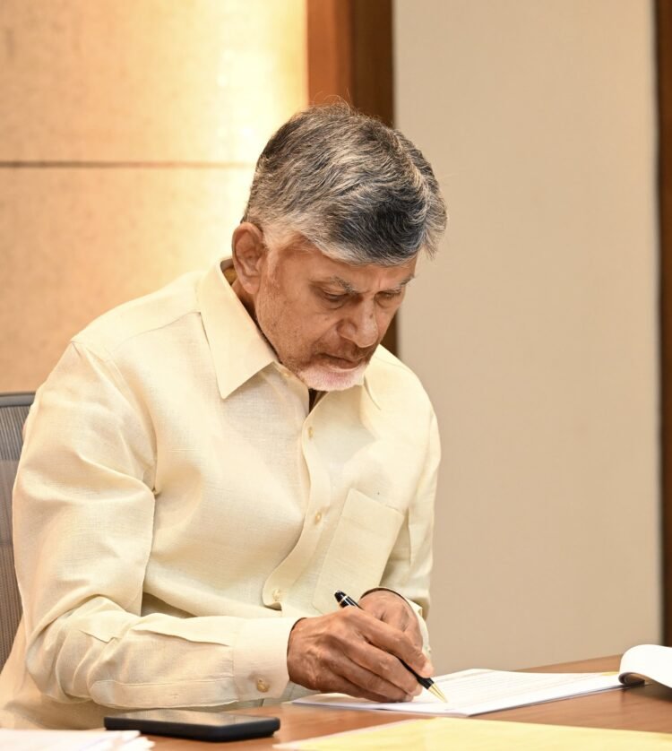 hellotelugu-ChandraBabu
