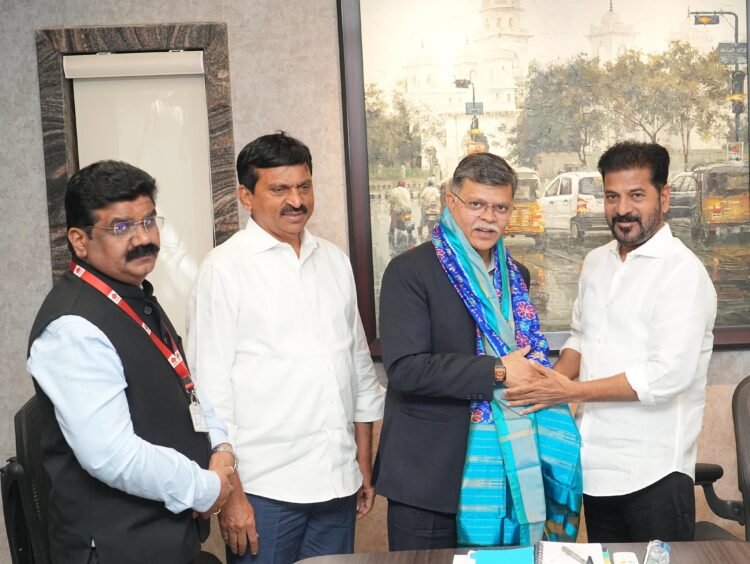 hellotelugu-HudcoChairmaan