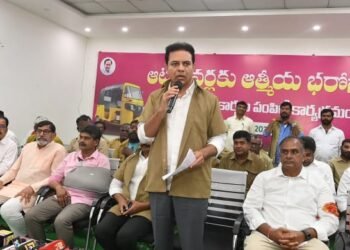 hellotelugu-KTR