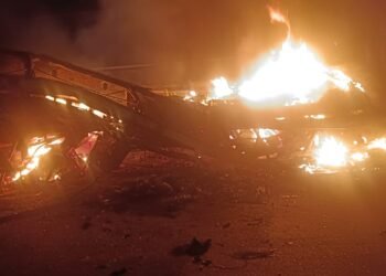 hellotelugu-KaarnatakaBusFre