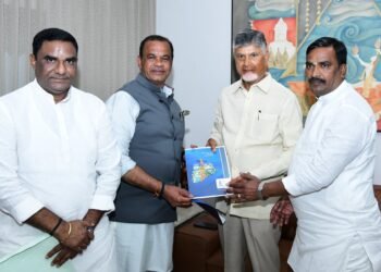 hellotelugu-KomatiReddyVenkatReddy