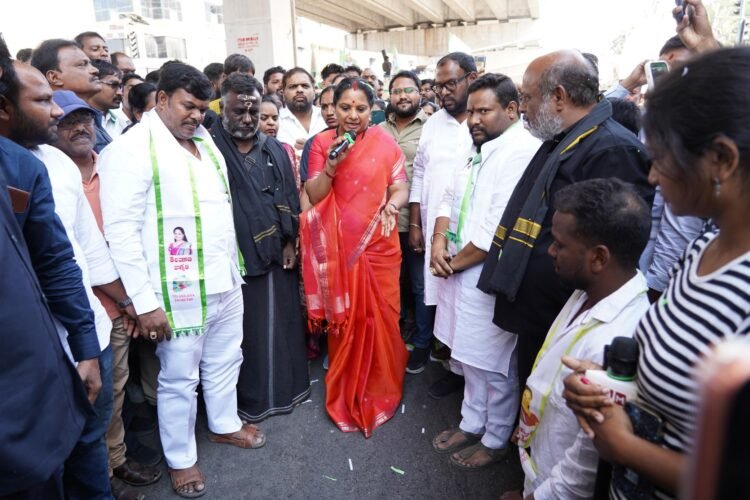 hellotelugu-MLCKaavitha