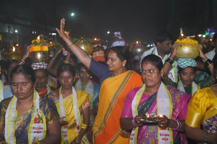 hellotelugu-MLCKavitha