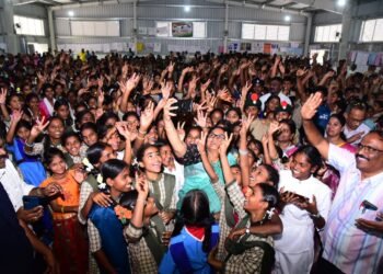 hellotelugu-MinisterSavitha