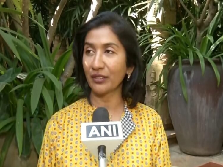 hellotelugu-PaarvathiReddy