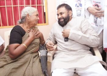 hellotelugu-PawanKalyan