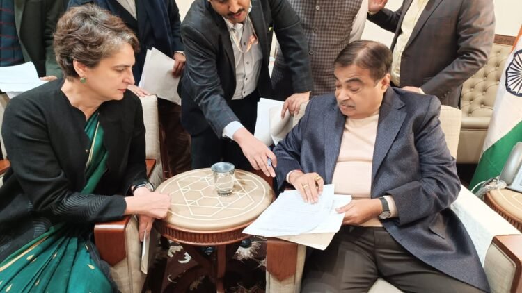 hellotelugu-PriynkaGandhi