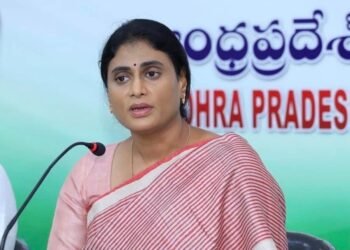 hellotelugu-YSSharmilaReddy