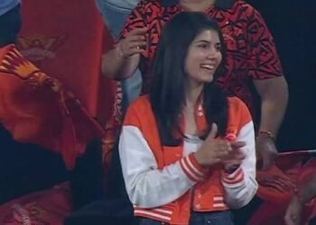 Hellotelugu-KavyaMaran