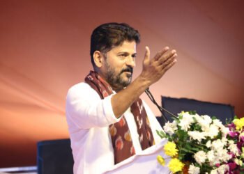 helloteelugu-CMRevanthReddy