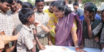hellotelugu-AnithaVangalapudi