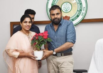 hellotelugu-GottipatiLakshmi