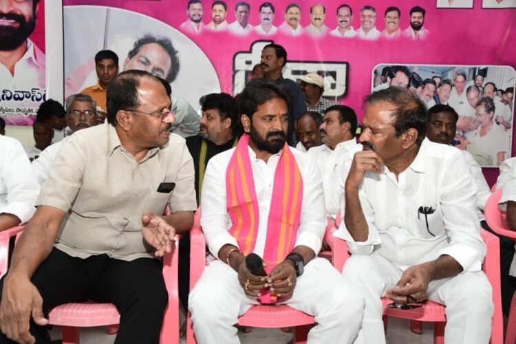 hellotelugu-LaxmaReddy