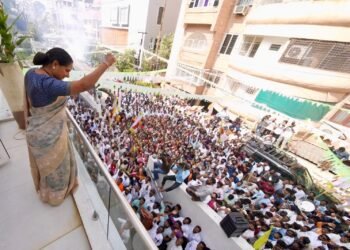 hellotelugu-MLCKavitha