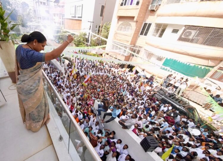 hellotelugu-MLCKavitha