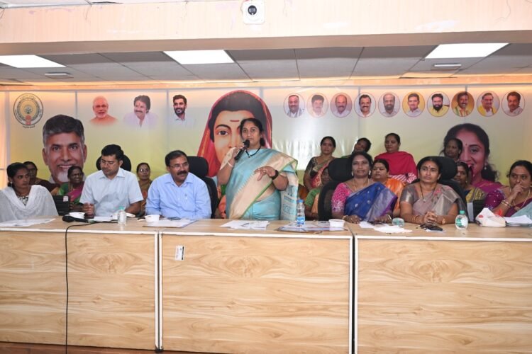 hellotelugu-MinisterSavitha