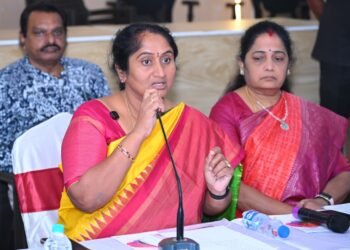 hellotelugu-MinisterSavitha