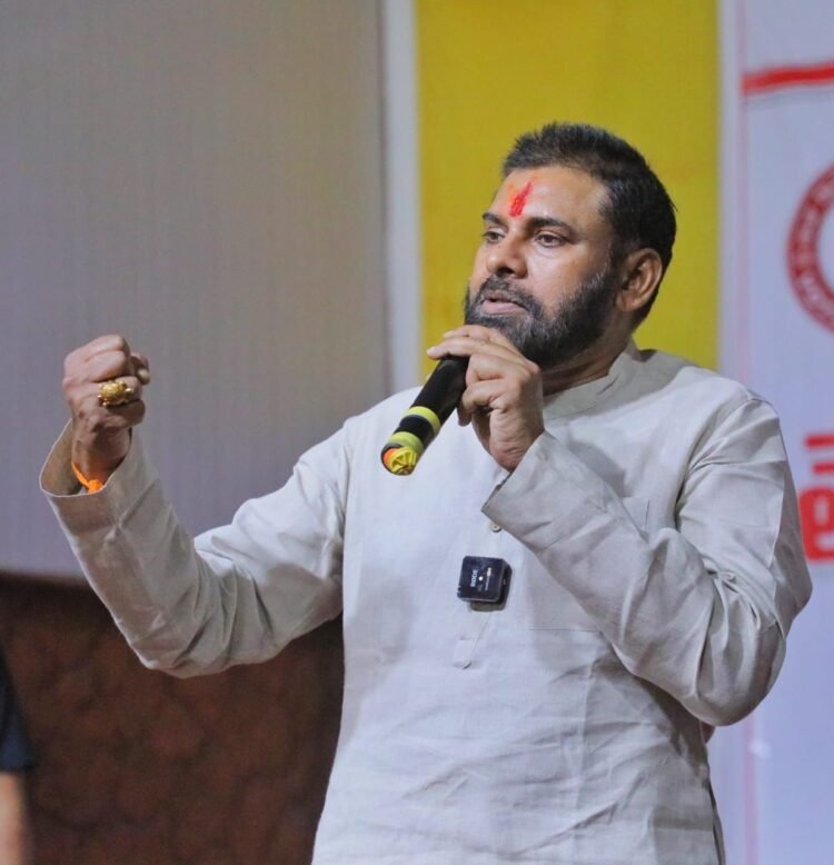 hellotelugu-PawanKalyan