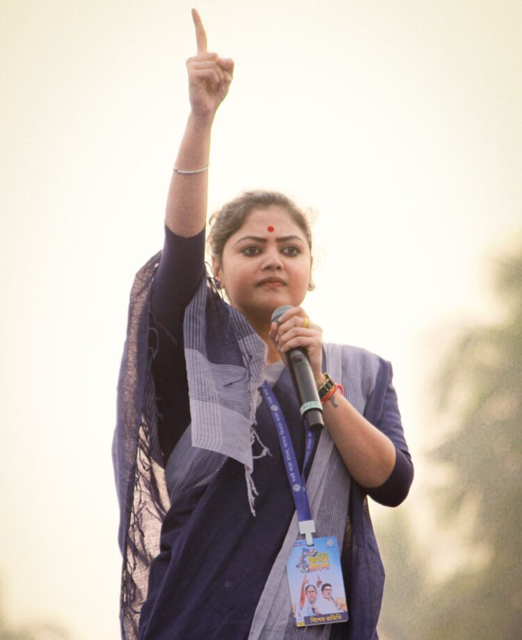 hellotelugu-SaayaniGhosh