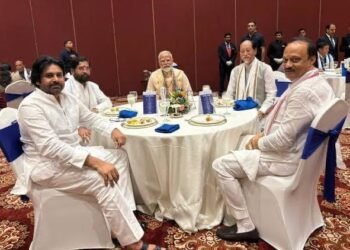 helloteluguu-PawanKalyan