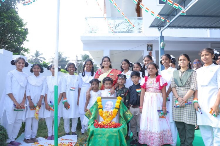 helloteugu-AnithaVangalapudi